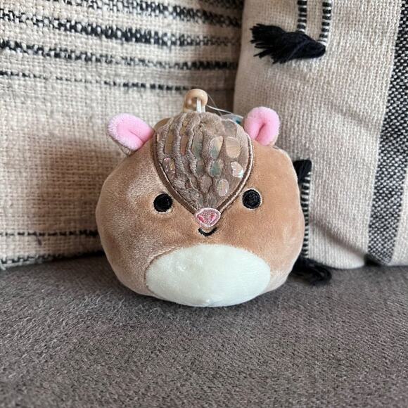 NWT Thompson the Armadillo Squishmallows Clip 3.5” - Picture 1 of 7